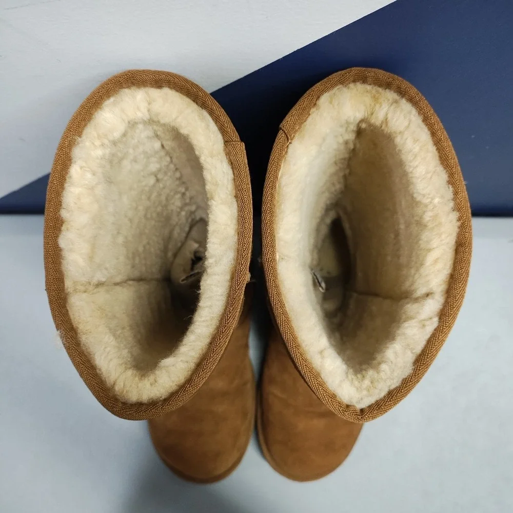 UGG Tasman Classic Tall Winter Boots Womens US 6 Brown Sheepskin Lined Round Toe